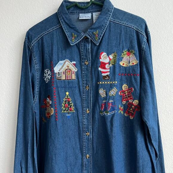Vintage christmas denim button down - Picture 2 of 5